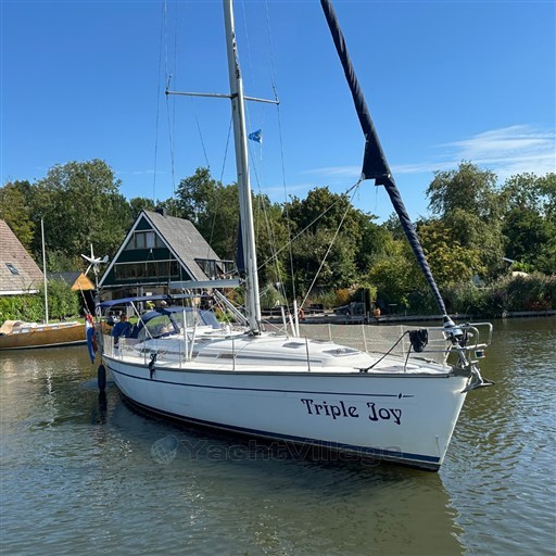 Bavaria 49