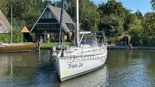 Bavaria 49 