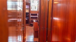 Bavaria 49