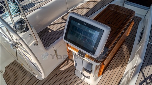 Bavaria 49