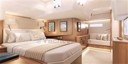 Jeanneau-Yachts-60---Teak---Master-aft-.JPG