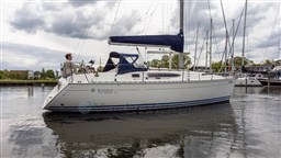 Jeanneau Sun Odyssey 32.2  (8)