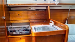 Beneteau Oceanis 281  (35)