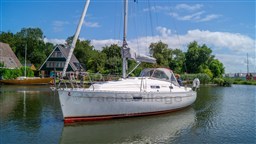 Beneteau Oceanis 281  (9)