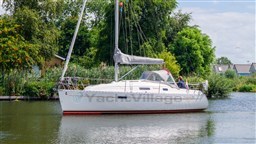 Beneteau Oceanis 281  (18)