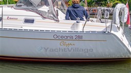 Beneteau Oceanis 281  (10)