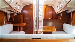 Beneteau Oceanis 281  (40)