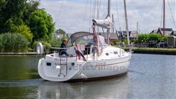 Beneteau Oceanis 281  (14)