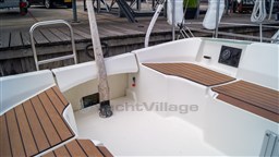 Beneteau Oceanis 281  (23)