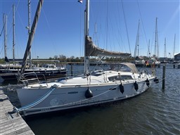 Beneteau Oceanis 40 (2007)