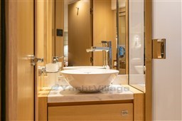 Princess V58__2017 (19).jpg