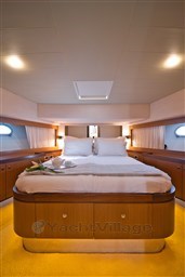 Ferretti 681_i (25).jpg
