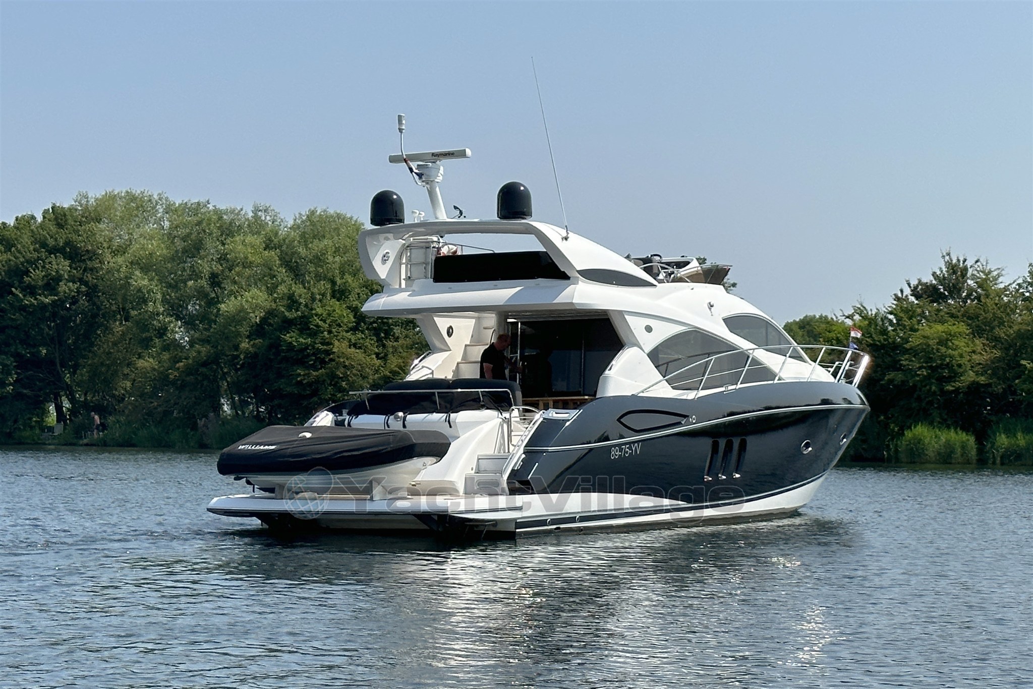 [E] Sunseeker 52 - 01 