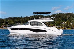 [E]ANTARES-12-FLY_IMAGE_EXT_RUNNING_SEATTLE (2)