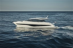 [E] v65-exterior-white-hull-01