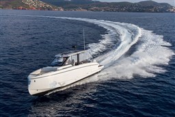 [E] GRAN TURISMO 35 - IMAGE - EXTERIOR (8)