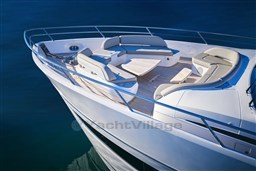 [E] s80-exterior-foredeck-scaled