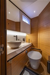 [I]  PAR07511-scaled