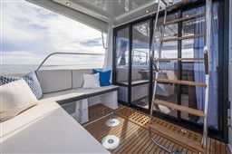 [E]ANTARES-11-FLY_IMAGE_STILL_AFT_LOUNGE