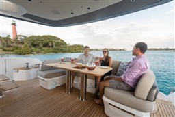 [E] s72-exterior-shot-palm-beach-lifestyle-4