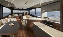 [I] s72_saloon_rt_cj