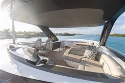 [E] s72-exterior-shot-palm-beach-2