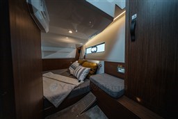 [I]ANTARES-9-NEW_IMAGE_INT_CABIN (2)