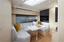 [I]  v40-interior-saloon-alba-oak-satin-scaled