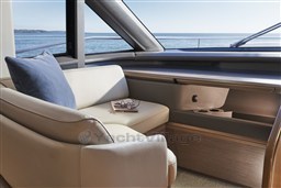 [I]  y72-interior-j-seat-4-scaled