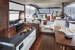 [I] 62-interior-saloon-american-walnut-satin-kopie-kopie-scaled.jpg