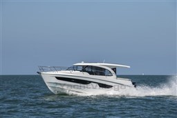 [E]ANTARES-11-COUPE_IMAGE_EXT_RUNNING_US (1)