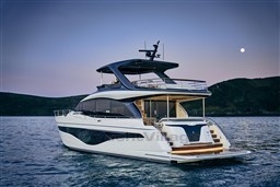 [E]  y72-exterior-white-hull-6-scaled