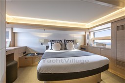 [I]SWIFT TRAWLER 54_IMAGE_INTERIOR_OAK (11)