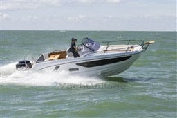 [E] FLYER-9-SUNDECK_IMAGE_EXT_RUNNING-min