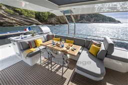 [E]SWIFT TRAWLER 54_IMAGE_INTERIOR_OAK (5)
