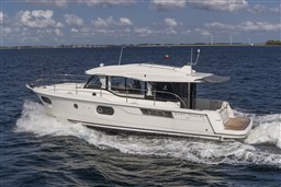 [E]SWIFT TRAWLER 41 SEDAN_IMAGE_EXTERIOR