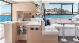 [I]swift-trawler-41-int3