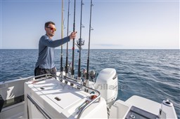 [E]ANTARES-8-FISHING_IMAGE_LIFESTYLE (2)