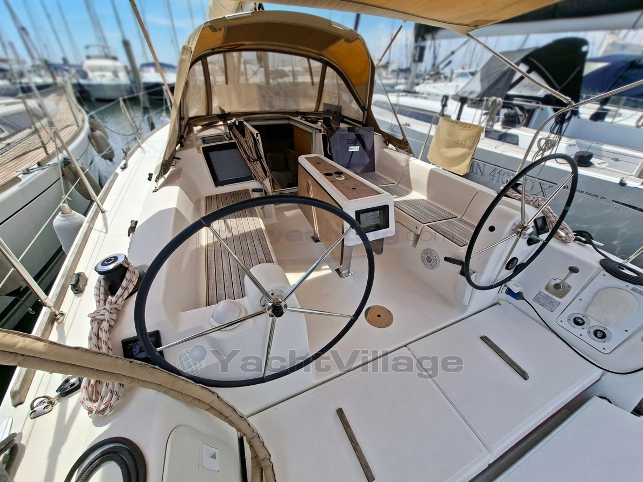 Abayachting_Dufour_Yacht_350_Grandlarge_GL_usato-second hand 31