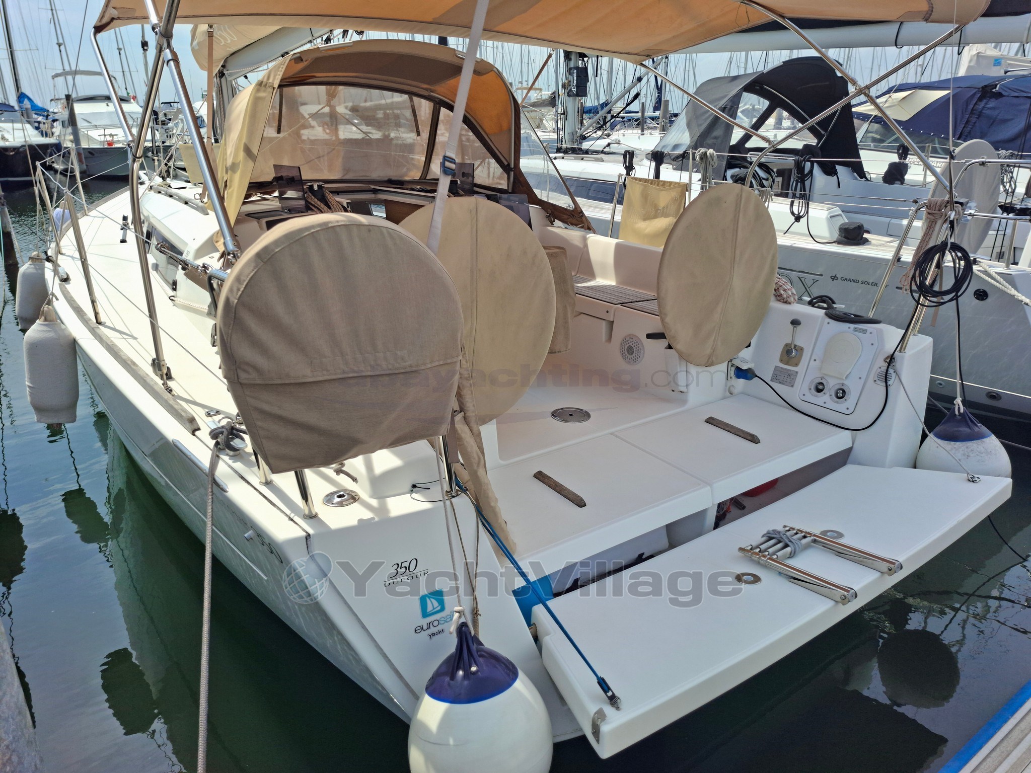 Abayachting_Dufour_Yacht_350_Grandlarge_GL_usato-second hand 8