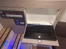 Abayachting 3B Craft 330CC usata-second hand 16