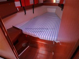 Abayachting Beneteau Oceanis 37 29