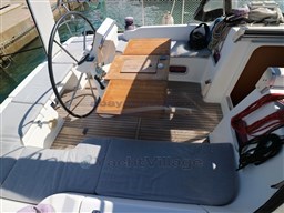 Abayachting Beneteau Oceanis 37 8