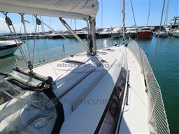 Abayachting Beneteau Oceanis 37 13