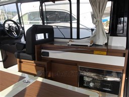 Abayachting Jeanneau NC 33 Cap Camarat usato-second hand 19