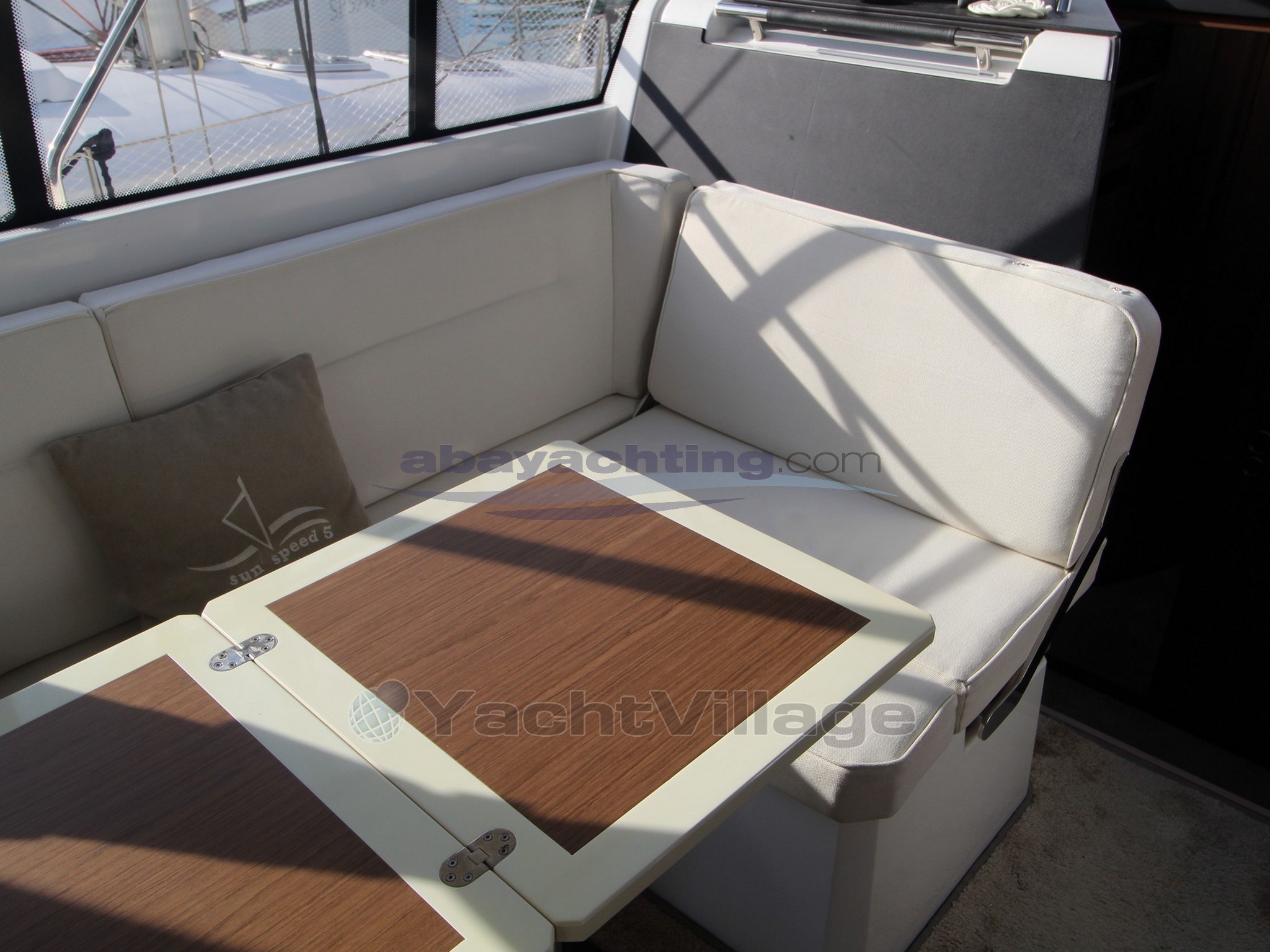Abayachting Jeanneau 33 NC usato-second hand 27