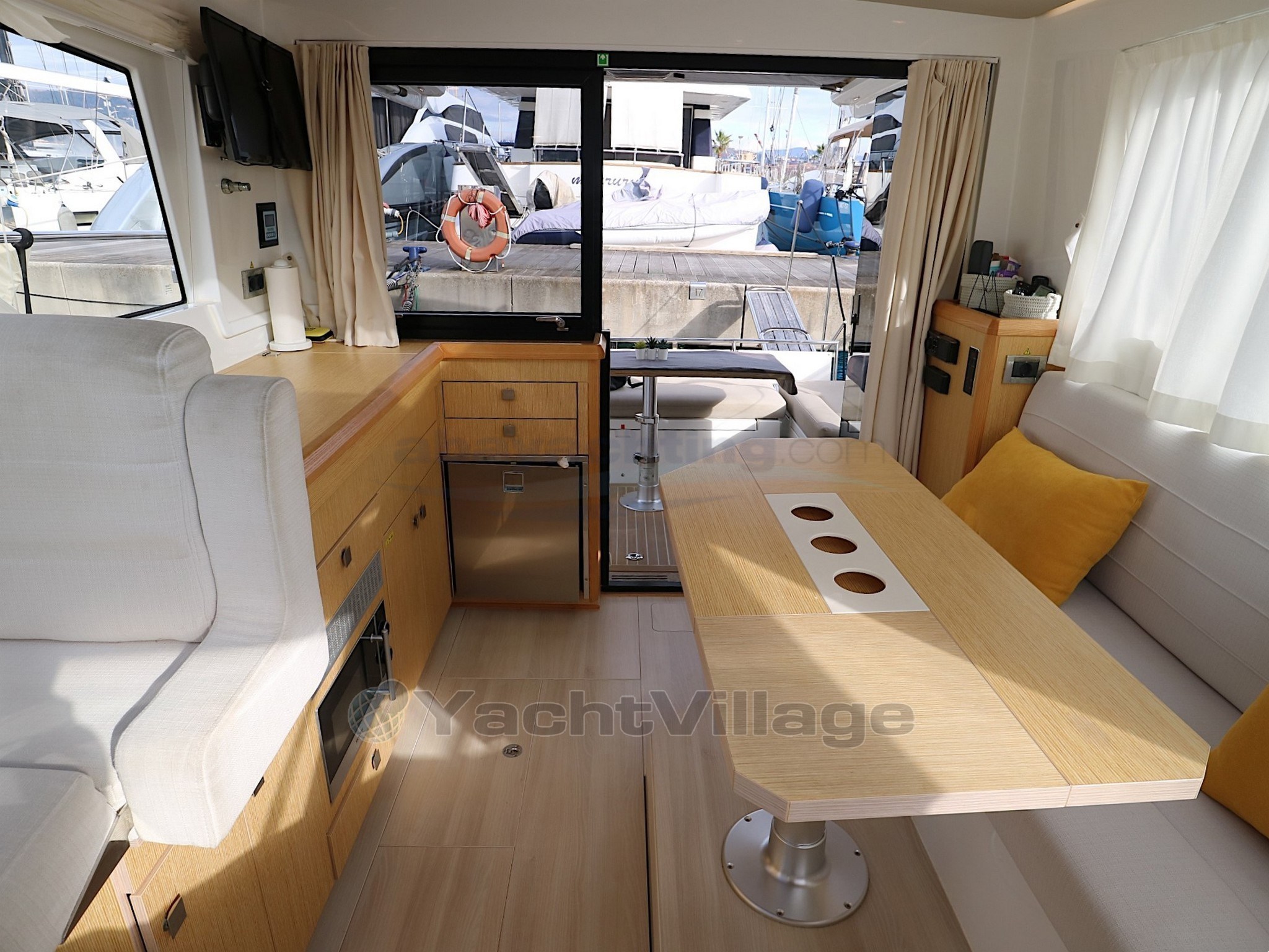 Abayachting Sealine C330 usata-second hand 17