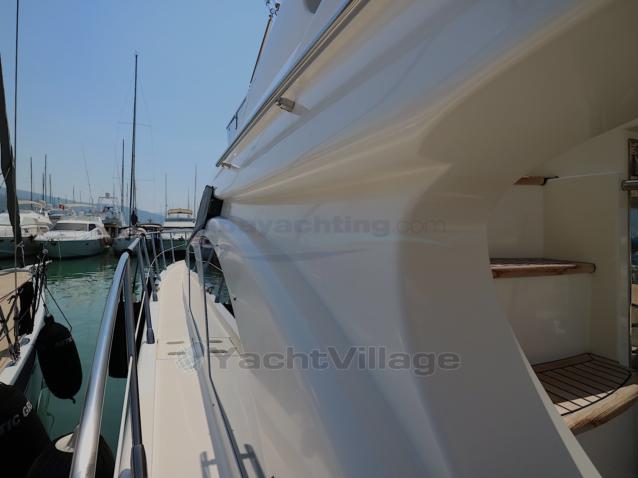 Abayachting Azimut Yachts 50 Fly usato-second hand 13