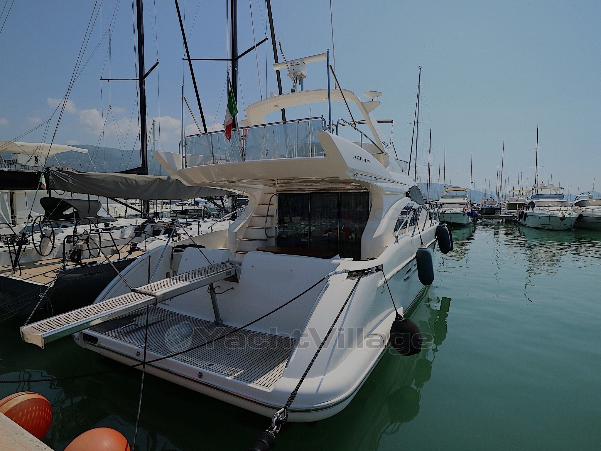 Abayachting Azimut Yachts 50 Fly usato-second hand 3