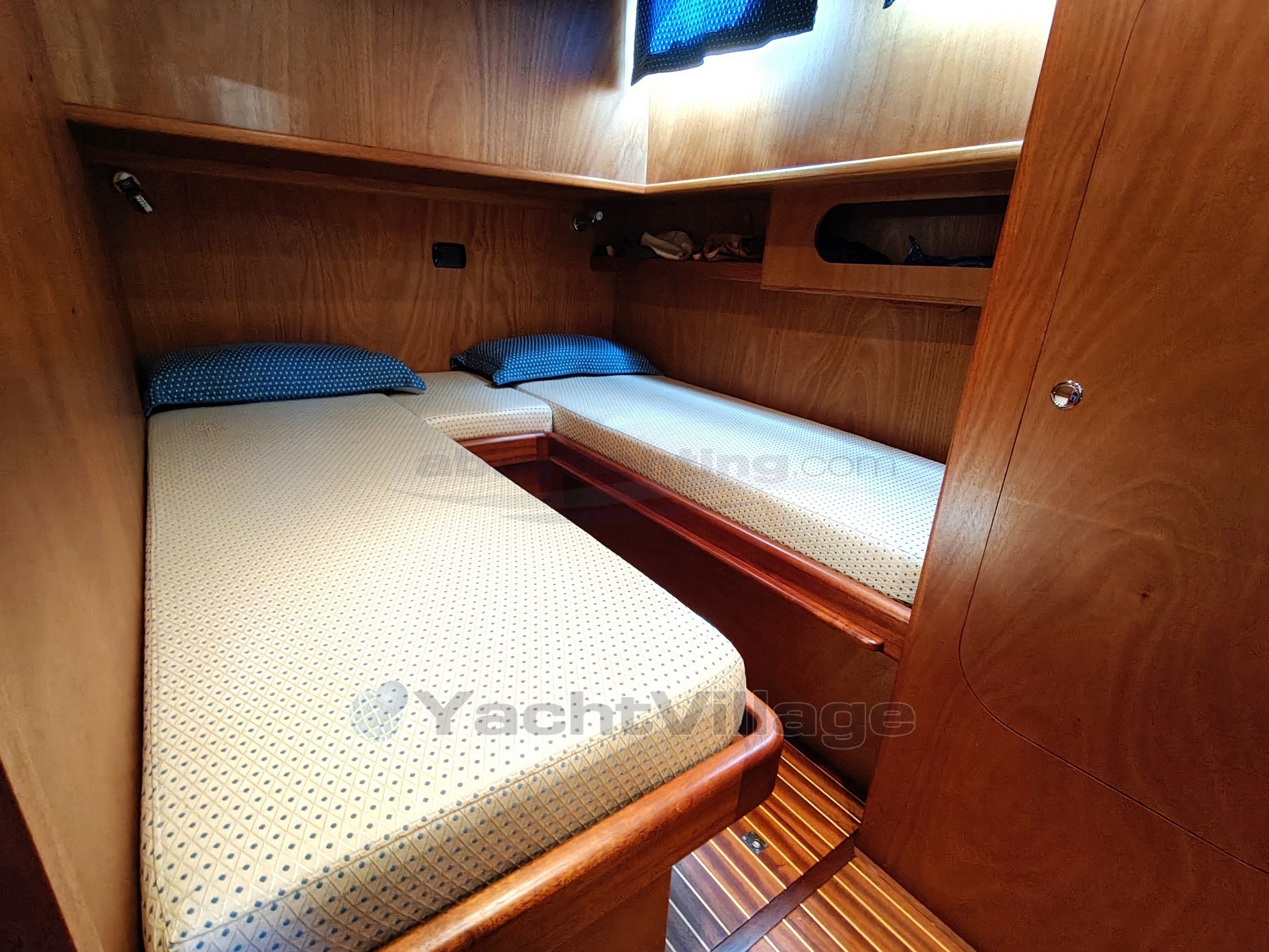 Abayachting_Sciallino_40_fly_usato-second hand 34